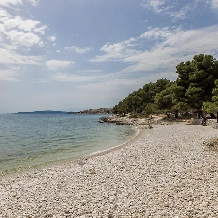 Katarina Apartment *